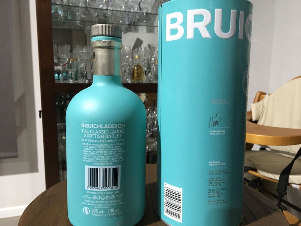 Bruichladdich The Classic Laddie - Bruichladdich Distillery (700 mL) alcohol collectible [Barcode 5055807400312] - Main Image 4