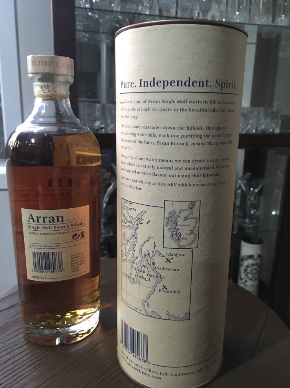 Arran 10 Year Old - Isle Of Arran Distillers (700 mL) alcohol collectible [Barcode 5060044480638] - Main Image 3