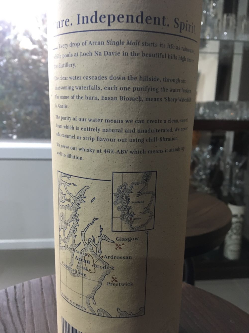 Arran 10 Year Old - Isle Of Arran Distillers (700 mL) alcohol collectible [Barcode 5060044480638] - Main Image 4