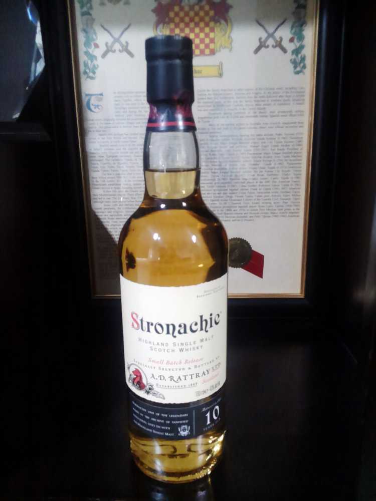 Stronachie - Stronachie (700 mL) alcohol collectible [Barcode 5060056921495] - Main Image 3