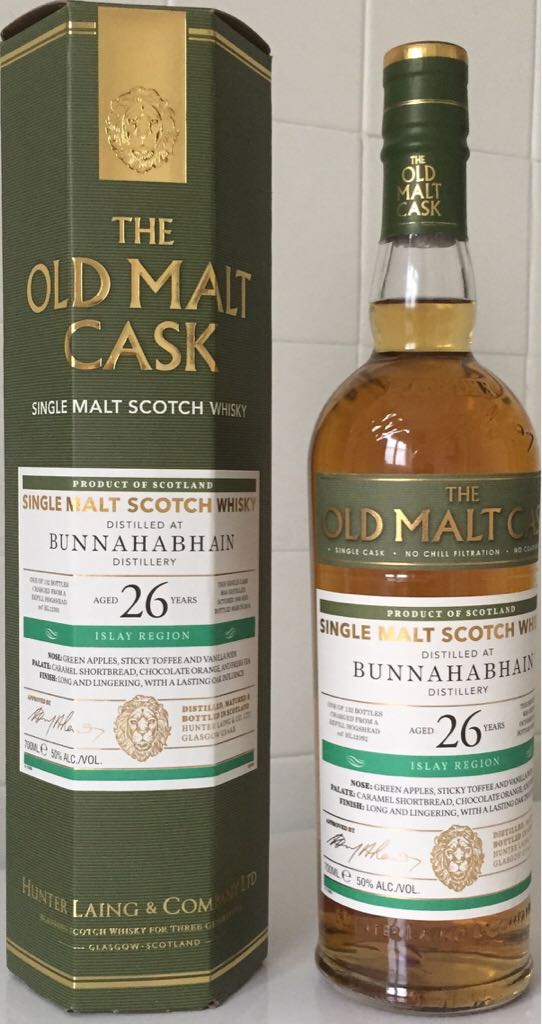 Old(the) malt cask 26 years - The Bunnahabhain Distillery (700 mL) alcohol collectible [Barcode 5060354253090] - Main Image 2