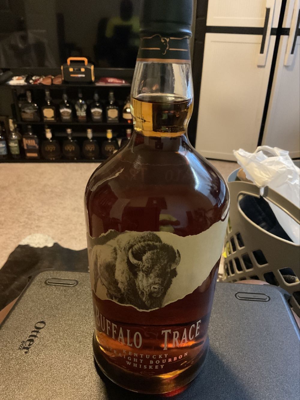 Buffalo Trace - Buffalo Trace Distillery (1 L) alcohol collectible [Barcode 080244009229] - Main Image 3
