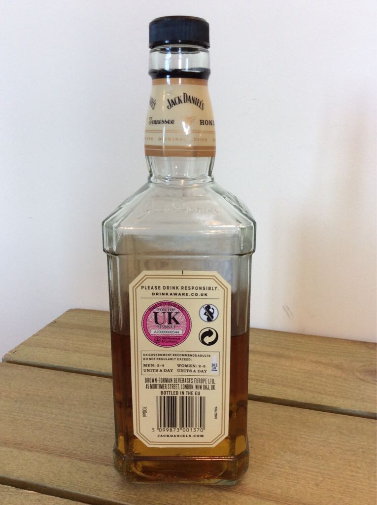 Honey - Chilled Sleeve - Jack Daniels’ Distillery (700 mL) alcohol collectible [Barcode 5099873001370] - Main Image 2
