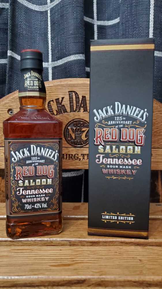 Red Dog Saloon Bottle - 125th Anniversary - Jack Daniel‘s Distillery (700 mL) alcohol collectible [Barcode 5099873010570] - Main Image 3