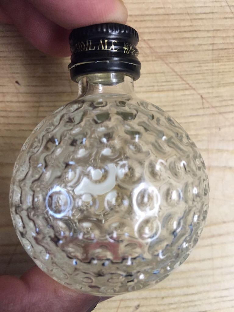 Old St. Andrew Clubhouse - Scottland (50 mL) alcohol collectible [Barcode 080368000867] - Main Image 2