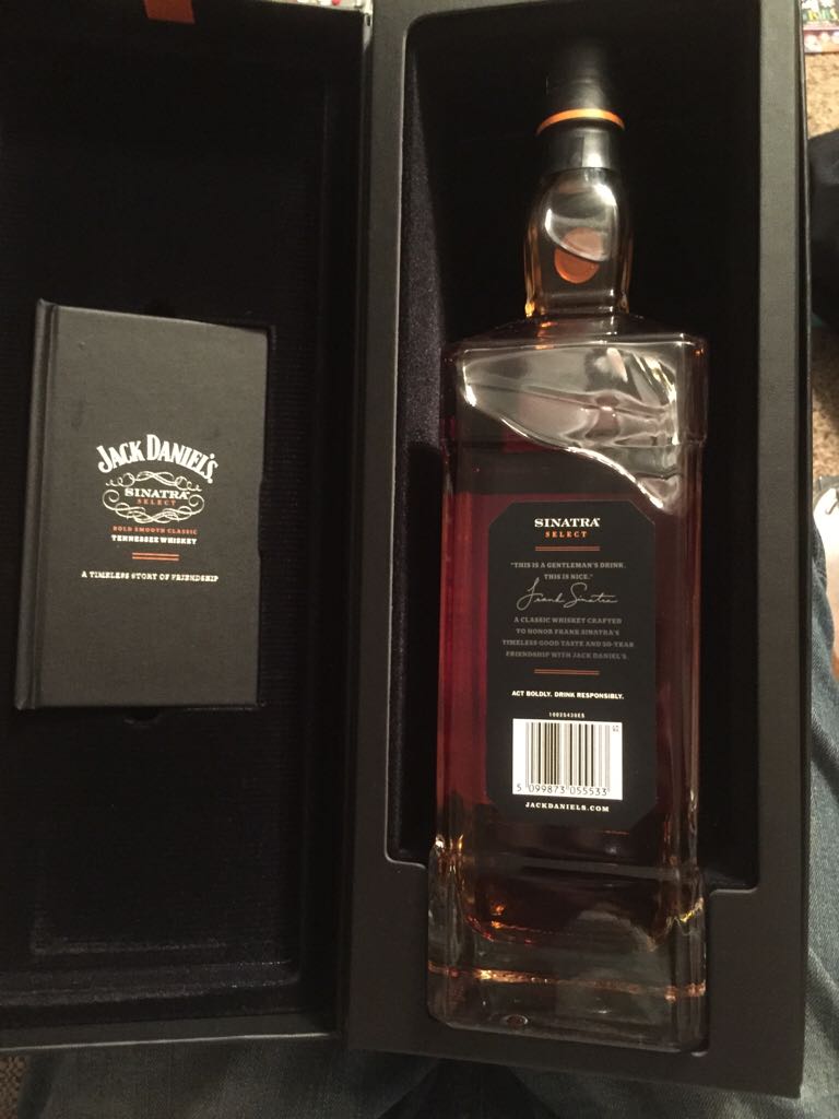 Jack Daniel’s Sinatra Select - Jack Daniel’s (1 L) alcohol collectible [Barcode 5099873055533] - Main Image 2