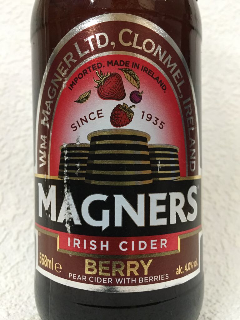 Magners Irish Cider Berry - Irish Bulmers Ltd. (Magner) (568mL) alcohol collectible [Barcode 5391516874144] - Main Image 2