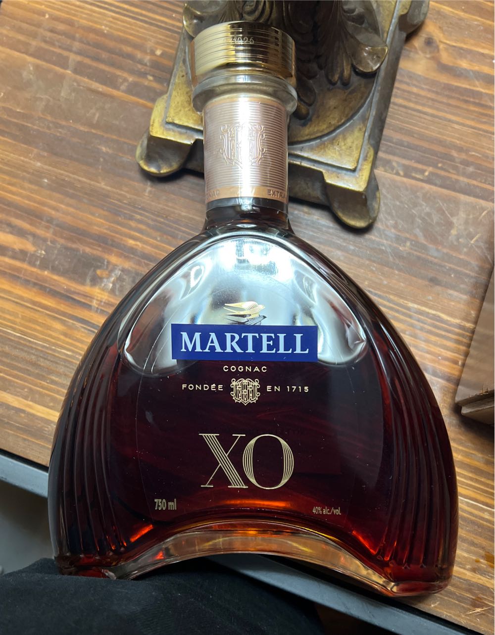 Martell XO - Martell & Co. (750mL) alcohol collectible [Barcode 080432101261] - Main Image 3