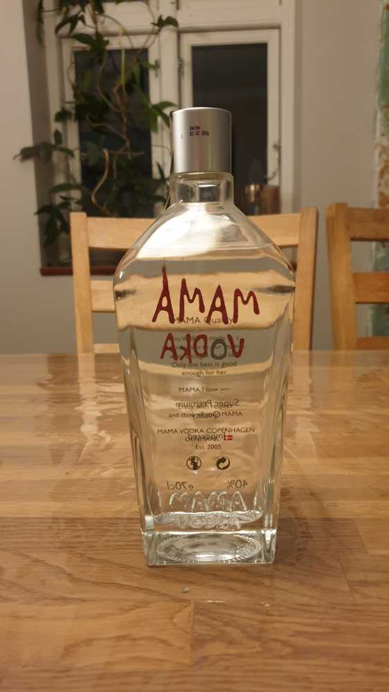 Mama Vodka - n/a (700 mL) alcohol collectible [Barcode 5704734000019] - Main Image 2