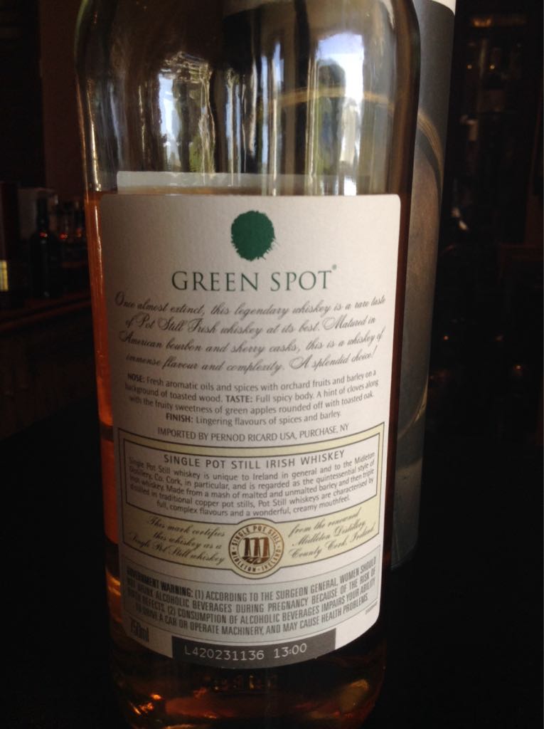 Green Spot Single Pot Still Irish Whiskey - Midleton Distillery (Irish Distillers) / Mitchell & Son (bottled for) (700ml (70cl)) alcohol collectible [Barcode 080432105993] - Main Image 2