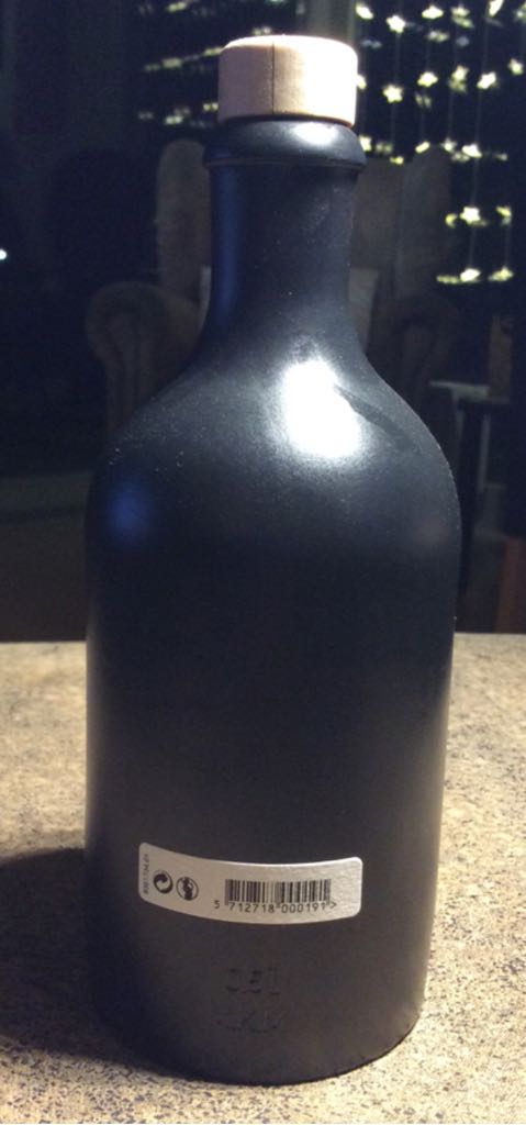 Ron Esclavo XO Cask - Oliver & Oliver (200 mL) alcohol collectible [Barcode 5712718000191] - Main Image 2