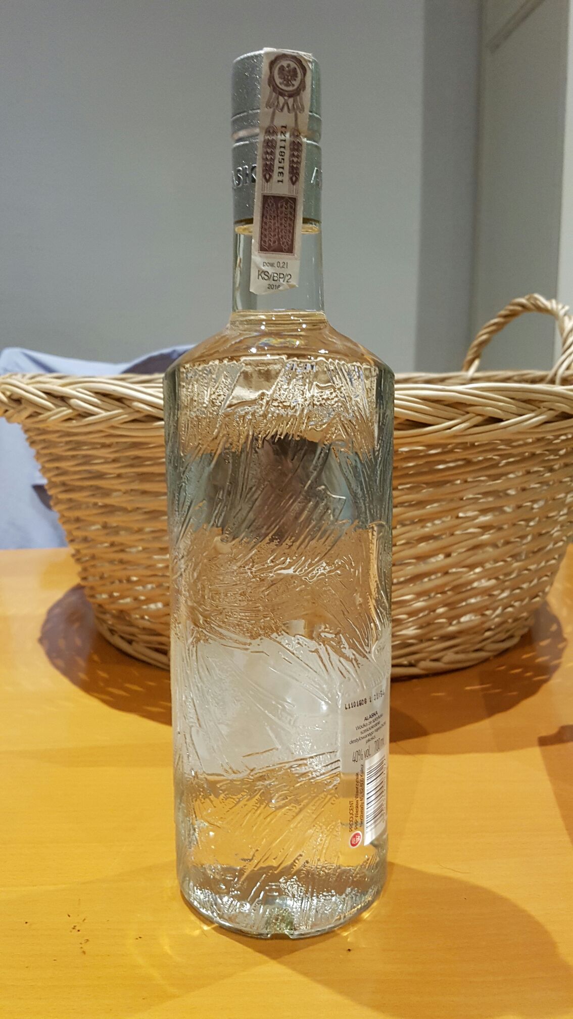 Alaska Vodka 700ml 40% Poland - Alaska Distillery (700mL) alcohol collectible [Barcode 5901549007022] - Main Image 2