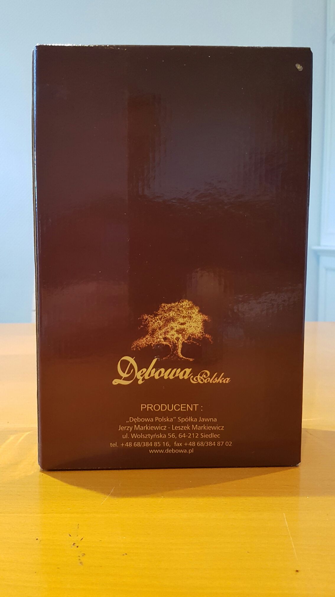 Debowa Hunter Flaske With 2 Glasses Polska Vodka 700ml 40% poland - Debowa Polska sp.j. (700mL) alcohol collectible [Barcode 5903983403644] - Main Image 2