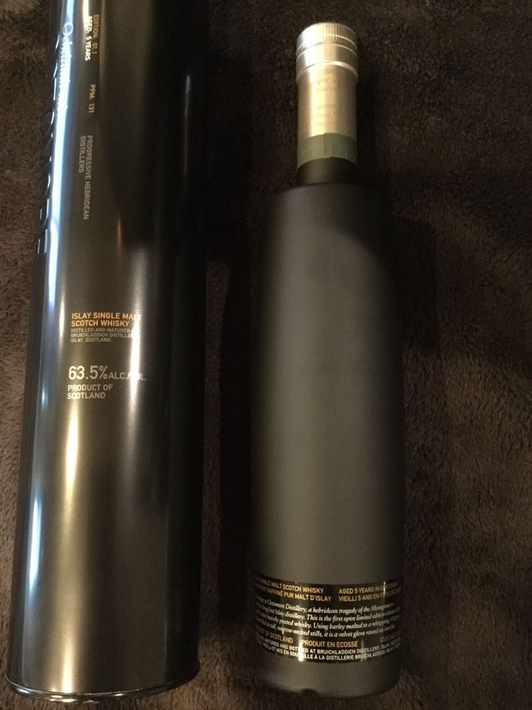 Octomore 01.1 - Bruichladdich Distillery (700 mL) alcohol collectible [Barcode 618105745704] - Main Image 2