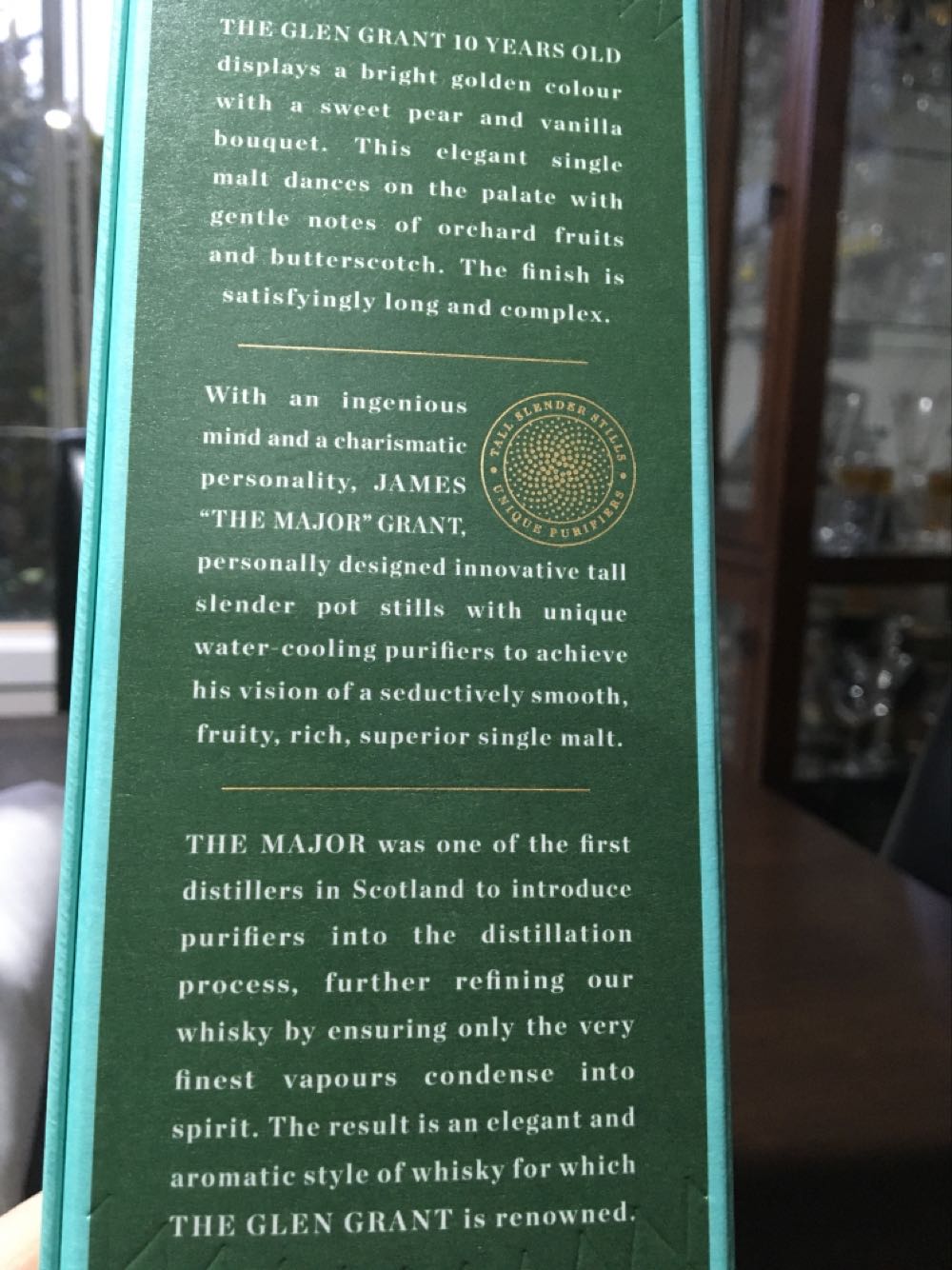 Glen grant Single malt whisky 10 years old - Glen grant distillery (700 mL) alcohol collectible [Barcode 080432402979] - Main Image 4