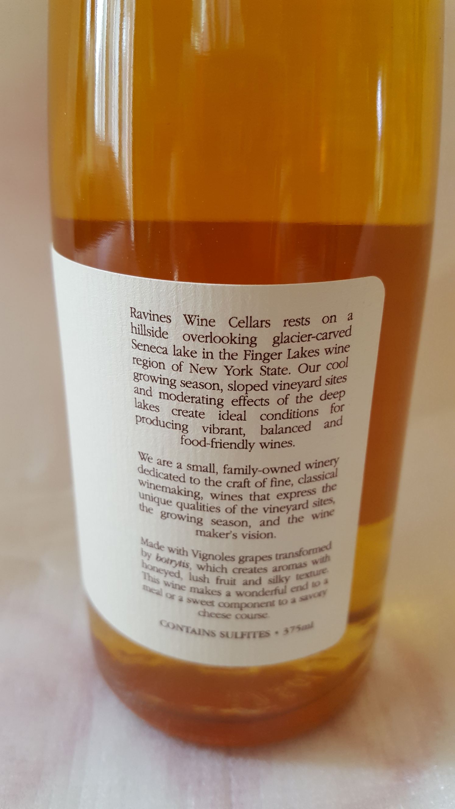 Late Harvest Vignoles - Ravines (375 mL) alcohol collectible [Barcode 647971166504] - Main Image 2