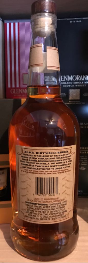 Black Dirt Single Barrel - Black Dirt Distilling (750 mL) alcohol collectible [Barcode 653792002471] - Main Image 2