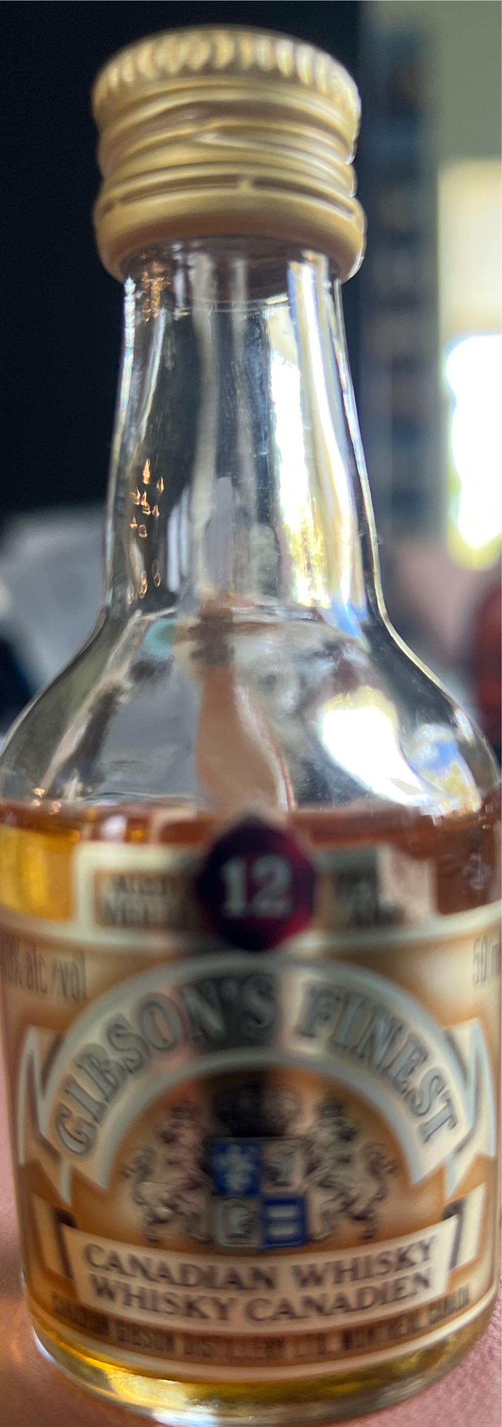 Gibson’s Finest Canadian Whisky  - William Grant & Sons (1000 mL) alcohol collectible [Barcode 683899110052] - Main Image 3