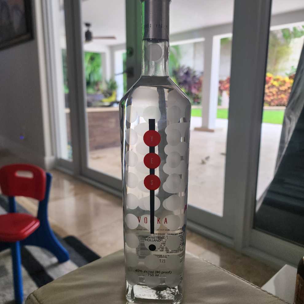 Yes  - A.H. Wanders B.V. (750 mL) alcohol collectible [Barcode 694493523315] - Main Image 2