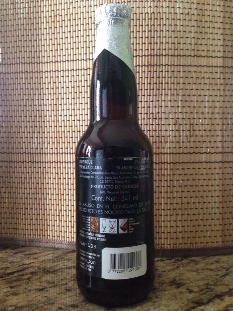 Blanche De Chambly - Unibroue Sapporo (341 mL) alcohol collectible [Barcode 712225087000] - Main Image 2