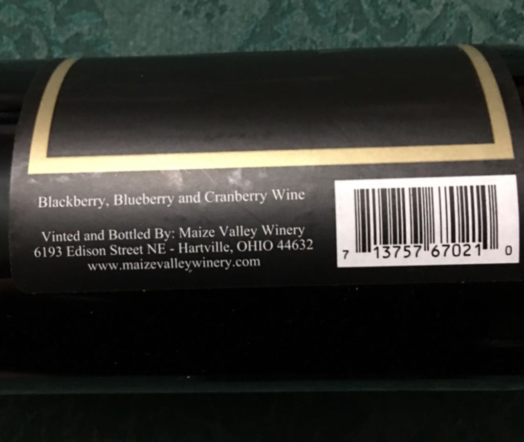Very Berry - Maize Valley Winery (750 mL) alcohol collectible [Barcode 713757670210] - Main Image 2