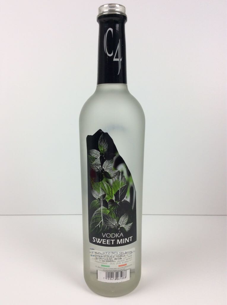 C4 Sweet Mint Vodka - Destilados Setenta Y Uno (750mL) alcohol collectible [Barcode 7199416061088] - Main Image 2