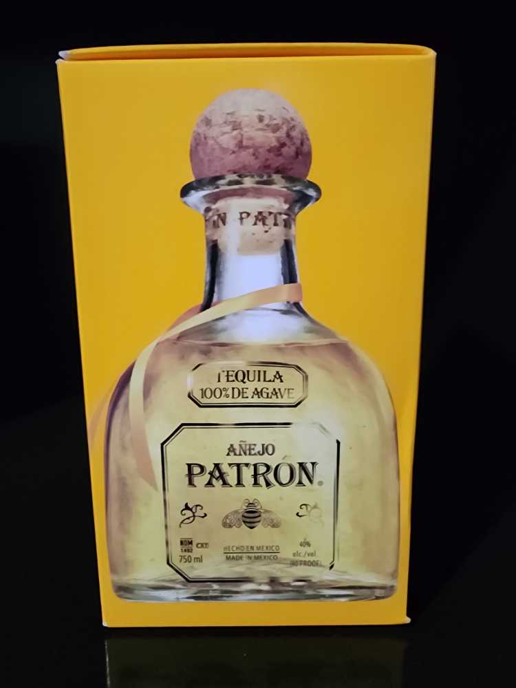 Patrón Añejo Tequila - Patron (750 mL) alcohol collectible [Barcode 721733000012] - Main Image 2