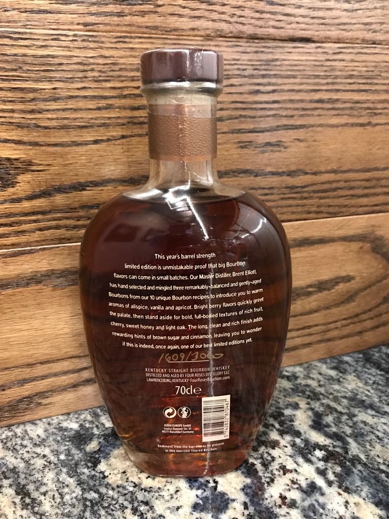 Four Roses LE 2025 - Four Roses (700 mL) alcohol collectible [Barcode 742832870467] - Main Image 2