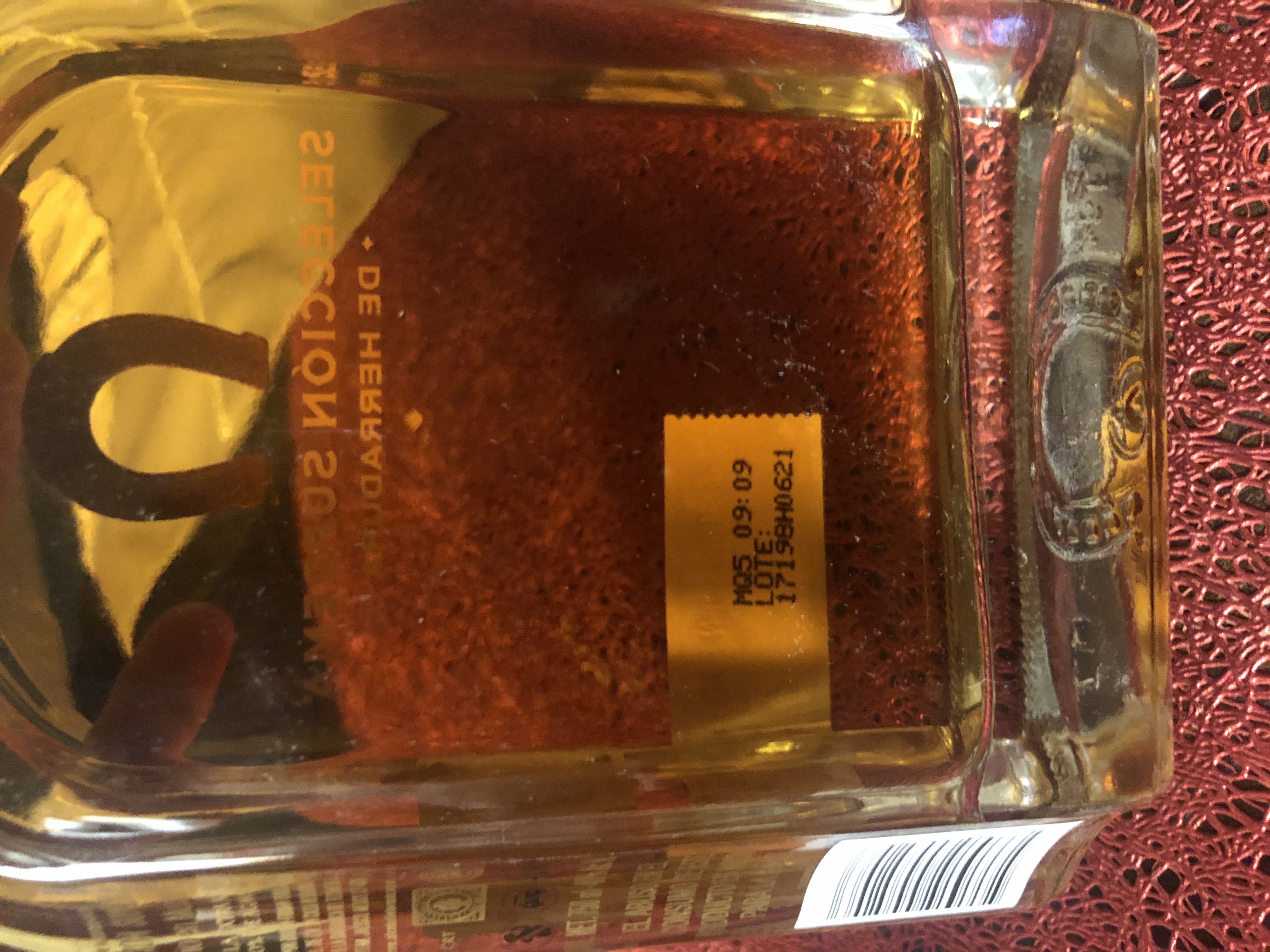 Herradura Selección Suprema - NOM 1119 (750 mL) alcohol collectible [Barcode 744607005203] - Main Image 3