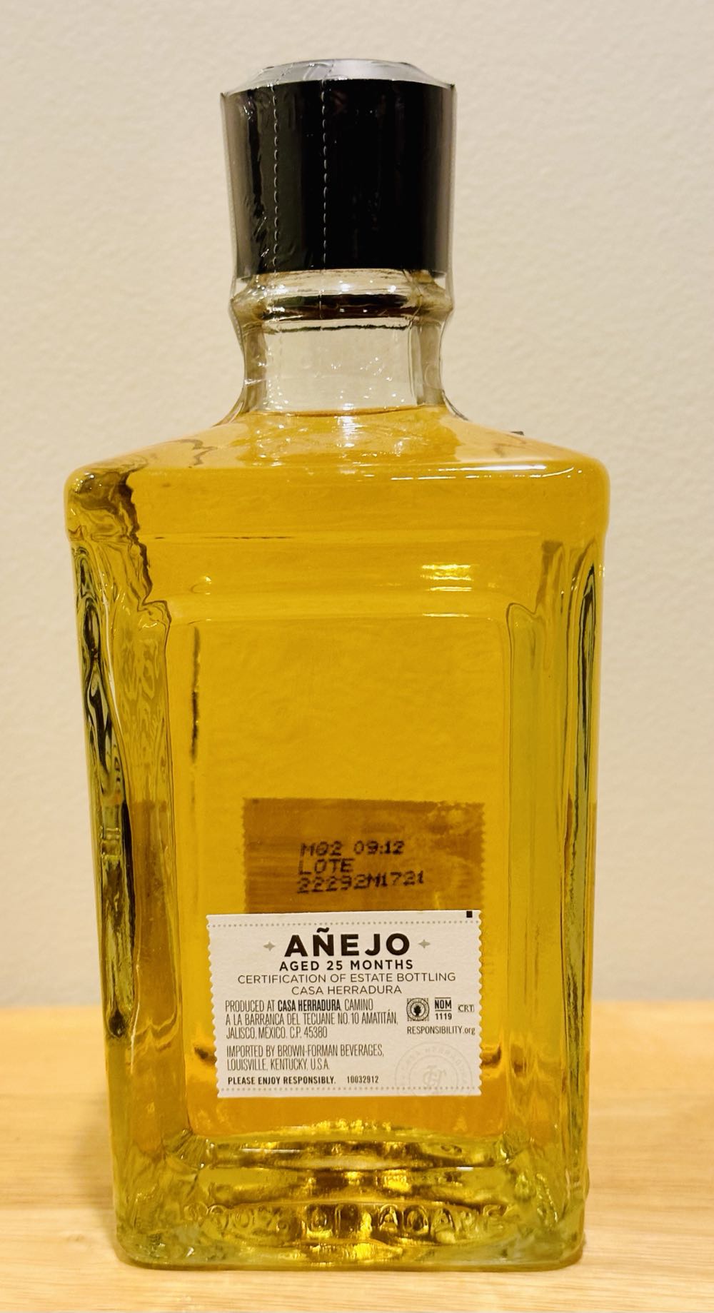 Herradura Anejo Tequila - NOM 1119 (750 mL) alcohol collectible [Barcode 744607111331] - Main Image 3