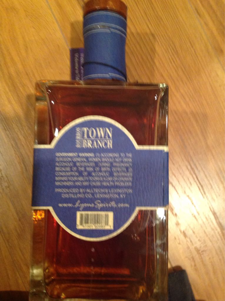 Town Branch Title Town - Town Branch Distillery (750 mL) alcohol collectible [Barcode 747301020831] - Main Image 2