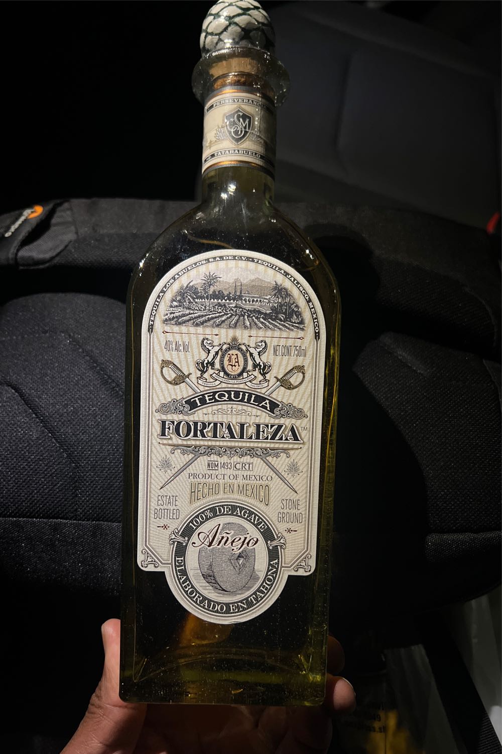Fortaleza Añejo - Tequila Los Abuelos, S.A. de C.V. (750 mL) alcohol collectible [Barcode 7502221968105] - Main Image 3