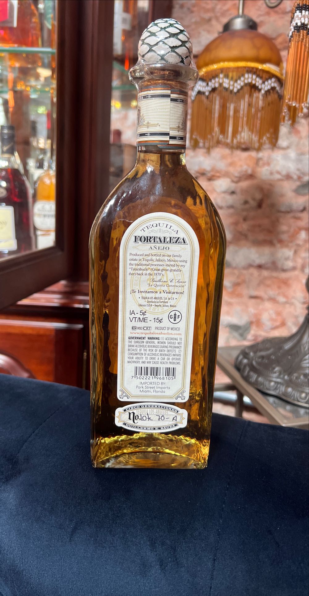 Fortaleza Añejo - Tequila Los Abuelos, S.A. de C.V. (750 mL) alcohol collectible [Barcode 7502221968105] - Main Image 4