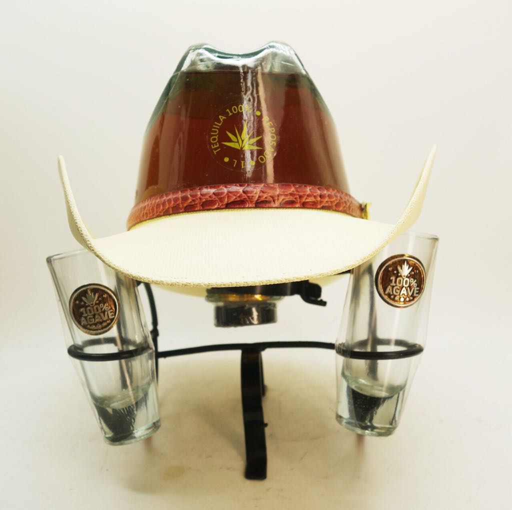 Tequila Institucional - Destiladora Azteca de Jalisco, S.a. de C.V. (1000 mL) alcohol collectible [Barcode 7503004682027] - Main Image 2