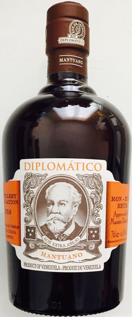Diplomatico Rum Mantuano - Distilerias unidas S.A. (700 mL) alcohol collectible [Barcode 7594003626624] - Main Image 2