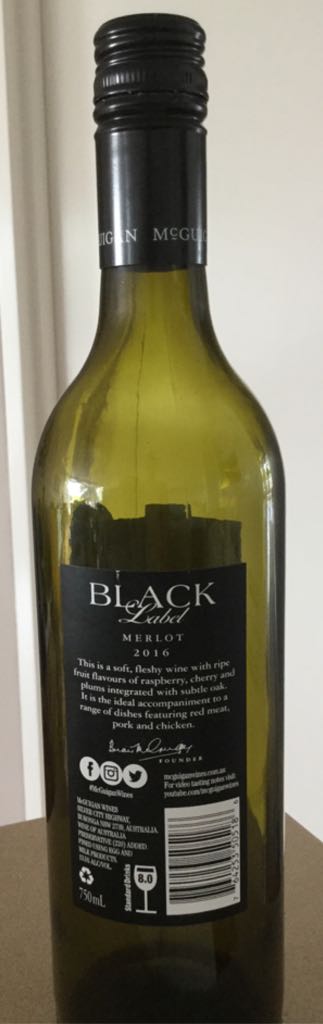 Black Label  - Mc guigan (750 mL) alcohol collectible [Barcode 764253505186] - Main Image 2
