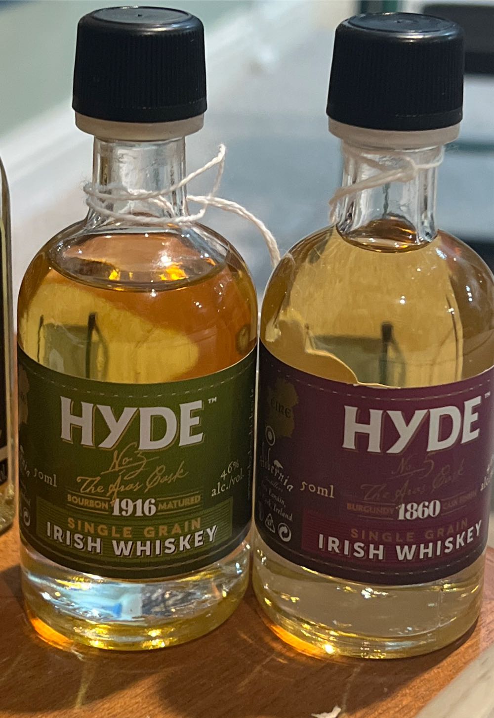 Hyde’s Irish whiskey - Hibernia Distillers (750 mL) alcohol collectible [Barcode 789764151035] - Main Image 2