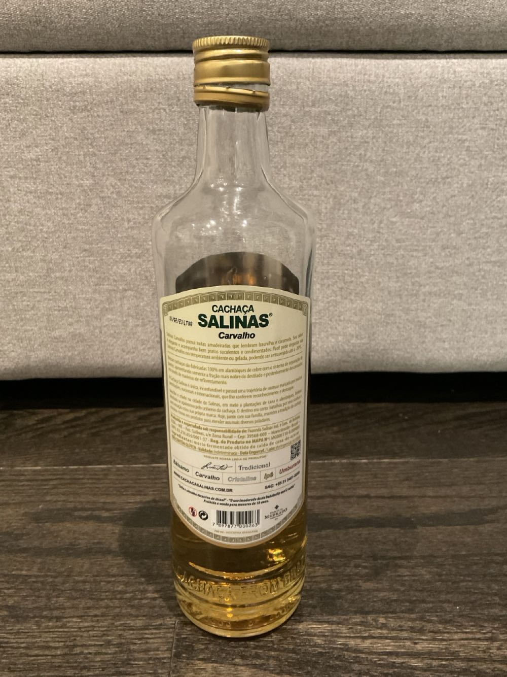 Salinas Carvalho - Salinas (750 mL) alcohol collectible [Barcode 7897877000263] - Main Image 2