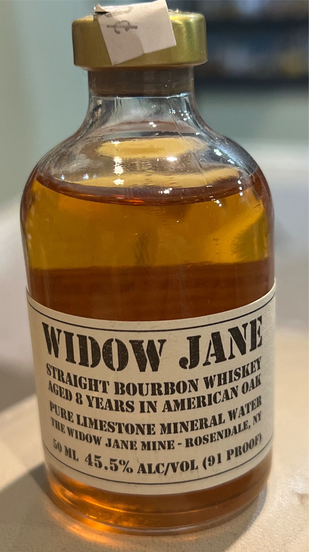 Widow Jane Bourbon - Cacao Prieto Distillery (750 mL) alcohol collectible [Barcode 793573050830] - Main Image 3