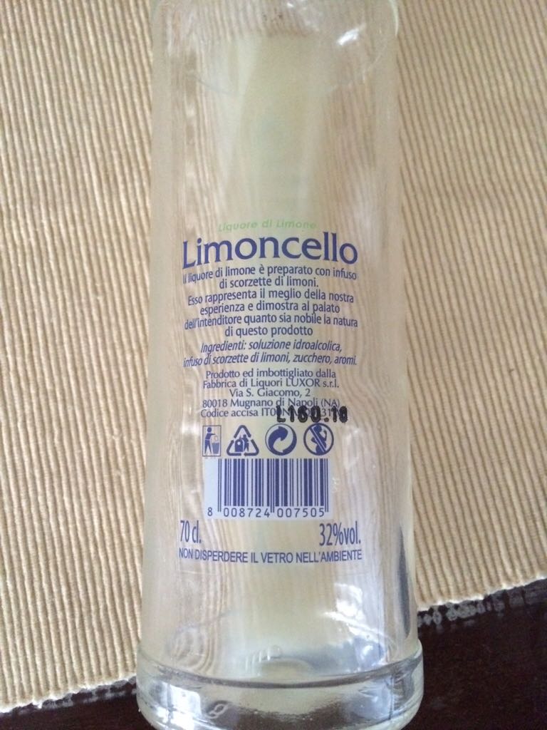 Limoncello - Luxor (0.7L) alcohol collectible [Barcode 8008724007505] - Main Image 2