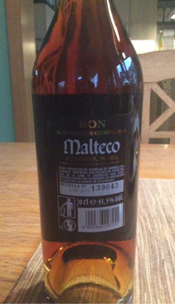 Malteco Ron Reserva Maya 15 Years Rum 0,7 Liter 41,5% Guatemala - Bodegas De America (700 mL) alcohol collectible [Barcode 8009366297255] - Main Image 2