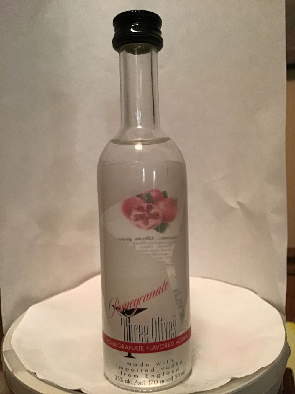 Three Olives Cherry & Pomegranate - Three Olives Company (50mL) alcohol collectible [Barcode 811538011822] - Main Image 3