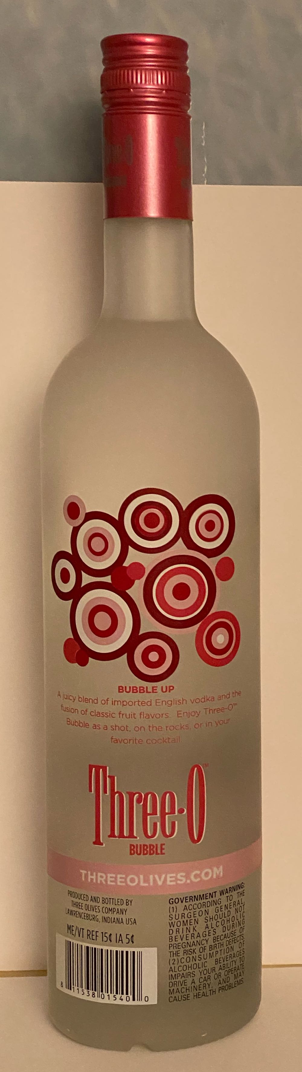 Bubble (Gum) Vodka  - Three Olives (750 mL) alcohol collectible [Barcode 811538015400] - Main Image 3