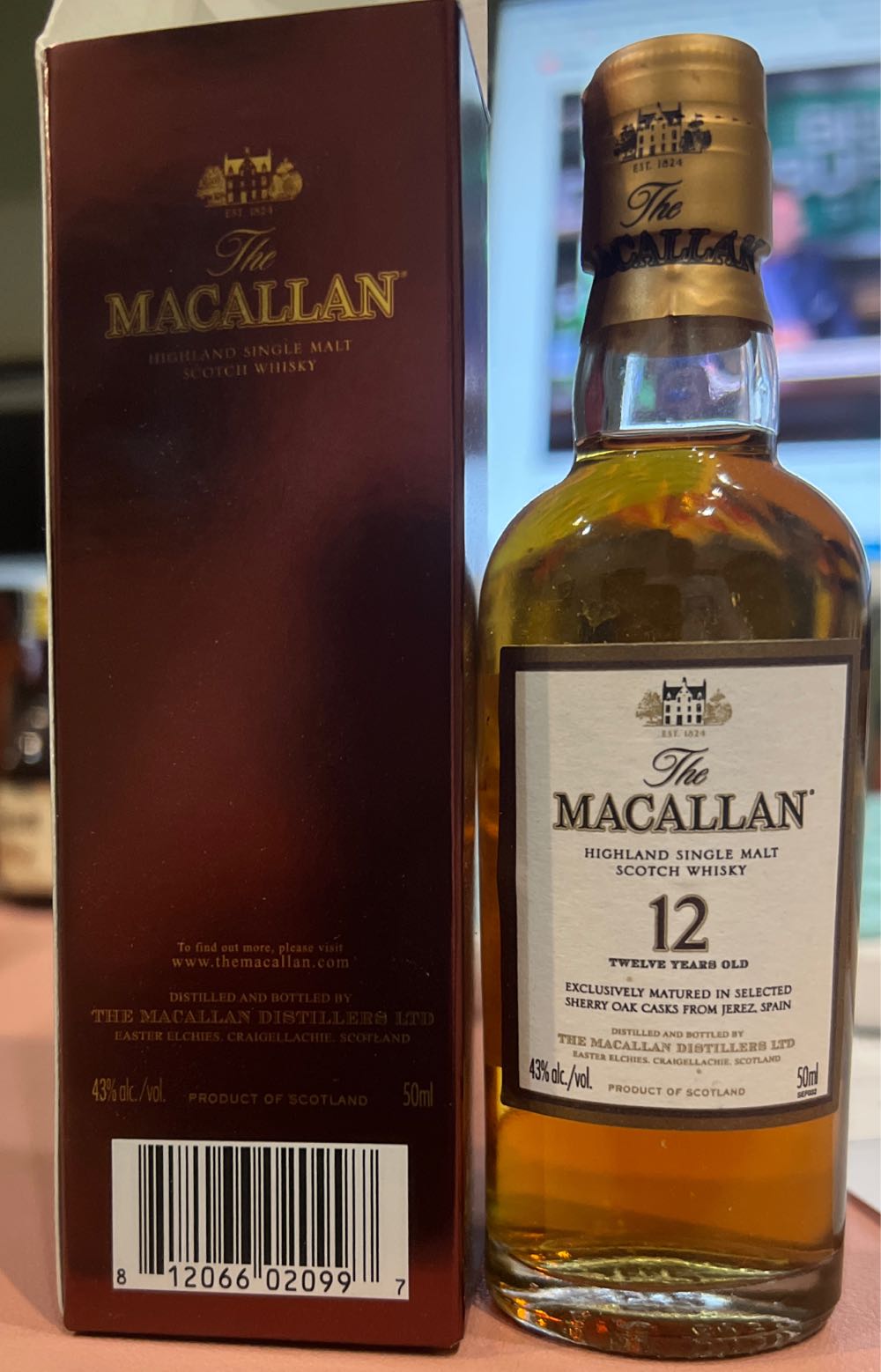 Macallan 12 Year Old - Macallan (50 mL) alcohol collectible [Barcode 812066020997] - Main Image 3