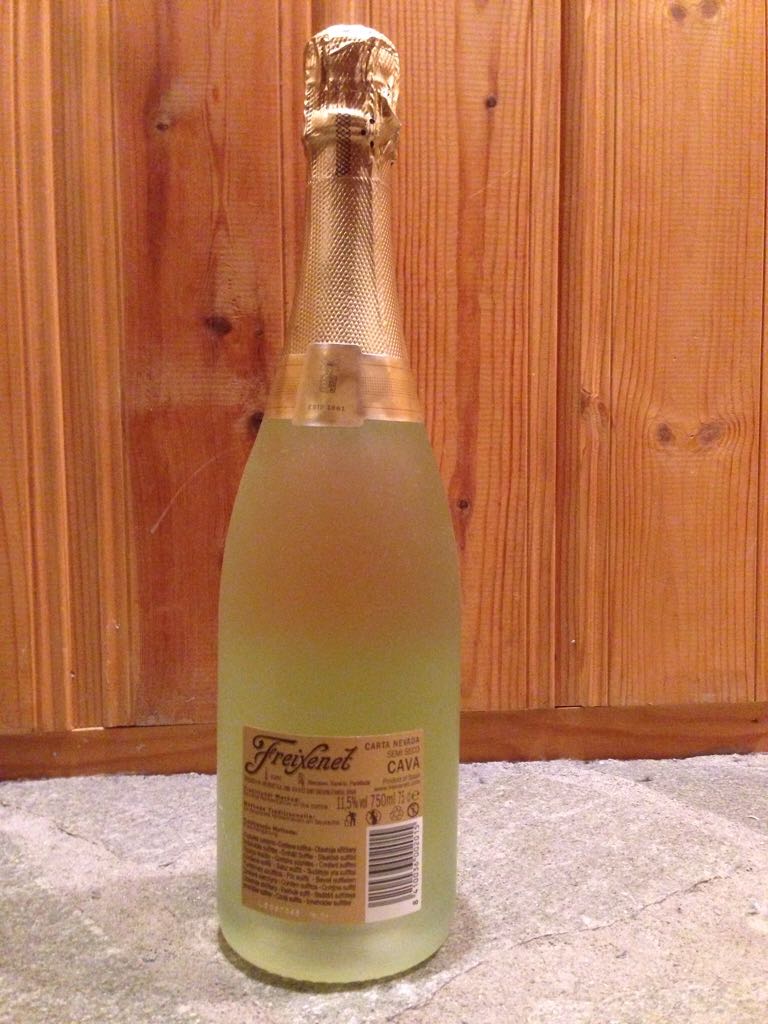 Freixenet Carta Nevada Sekt Halbtrocken - Cava Seco -  - Sant Sadurni D’anoia (750 mL) alcohol collectible [Barcode 8410036002015] - Main Image 2