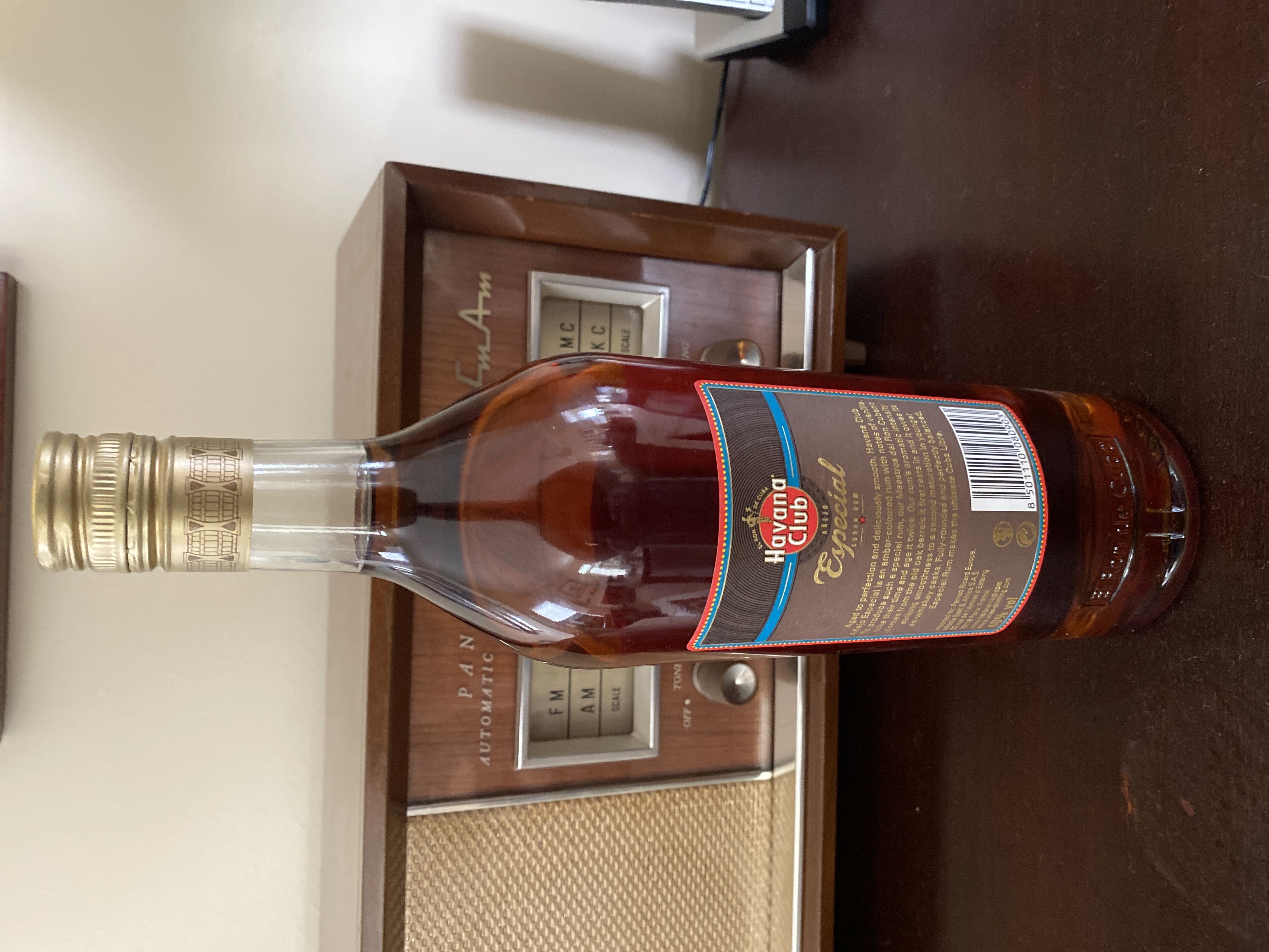 HAVANA CLUB ANEJO ESPECIAL RUM - Havana Club International, S.A. (1 L) alcohol collectible [Barcode 8501110080903] - Main Image 2