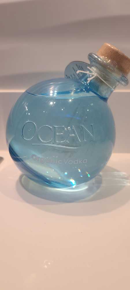 Ocean Vodka - Ocean King Distillers (750 mL) alcohol collectible [Barcode 856695001002] - Main Image 4