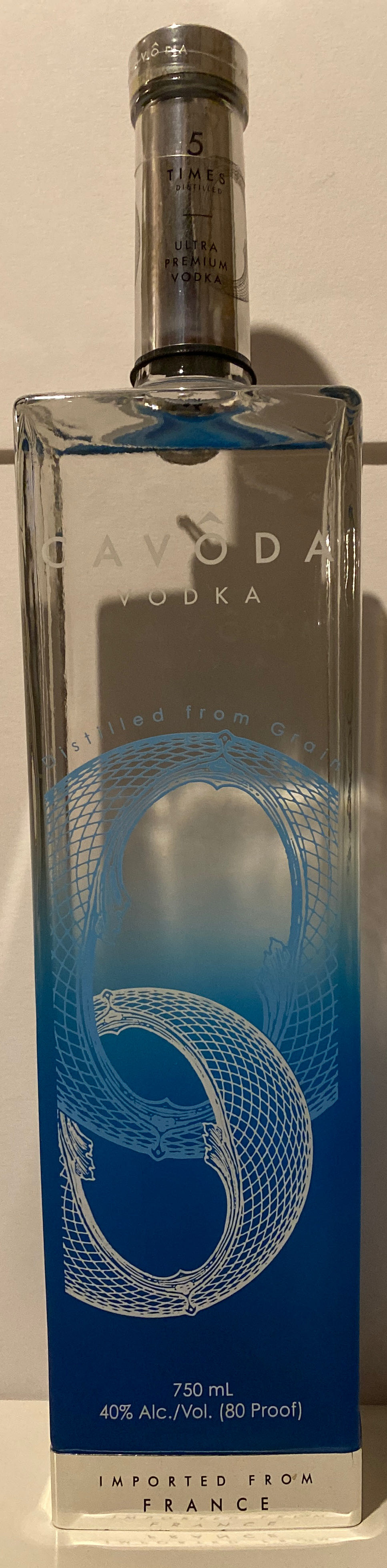 Cavôda Vodka - United States (750 mL) alcohol collectible [Barcode 857317003008] - Main Image 2