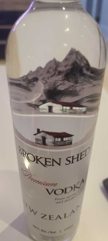 Broken Shed Premium Vodka - n/a (750 mL) alcohol collectible [Barcode 859071002006] - Main Image 2