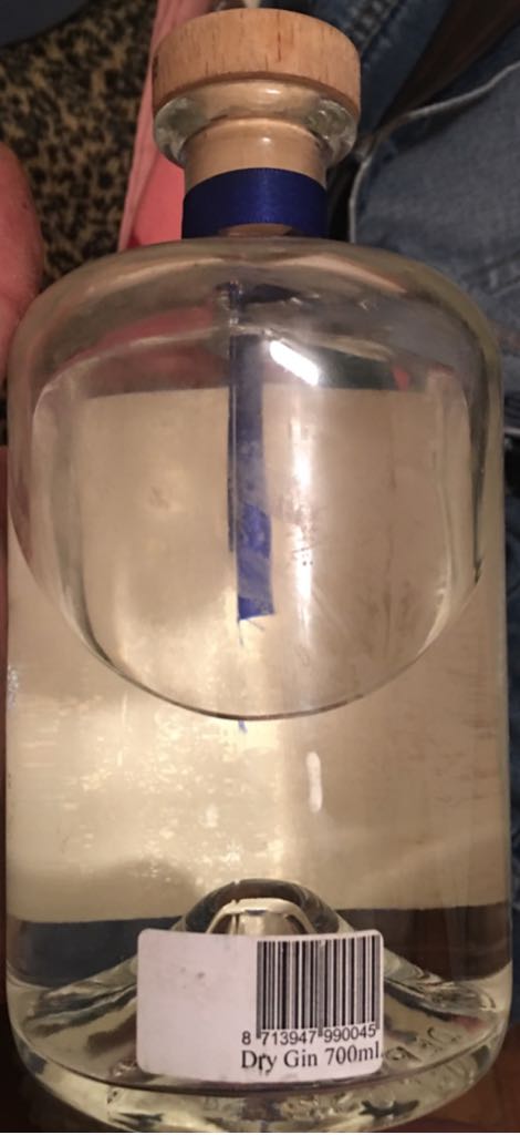 Zuidam Dutch Courage Dry Gin 0,7 L - Zuidam (700 mL) alcohol collectible [Barcode 8713947990045] - Main Image 2